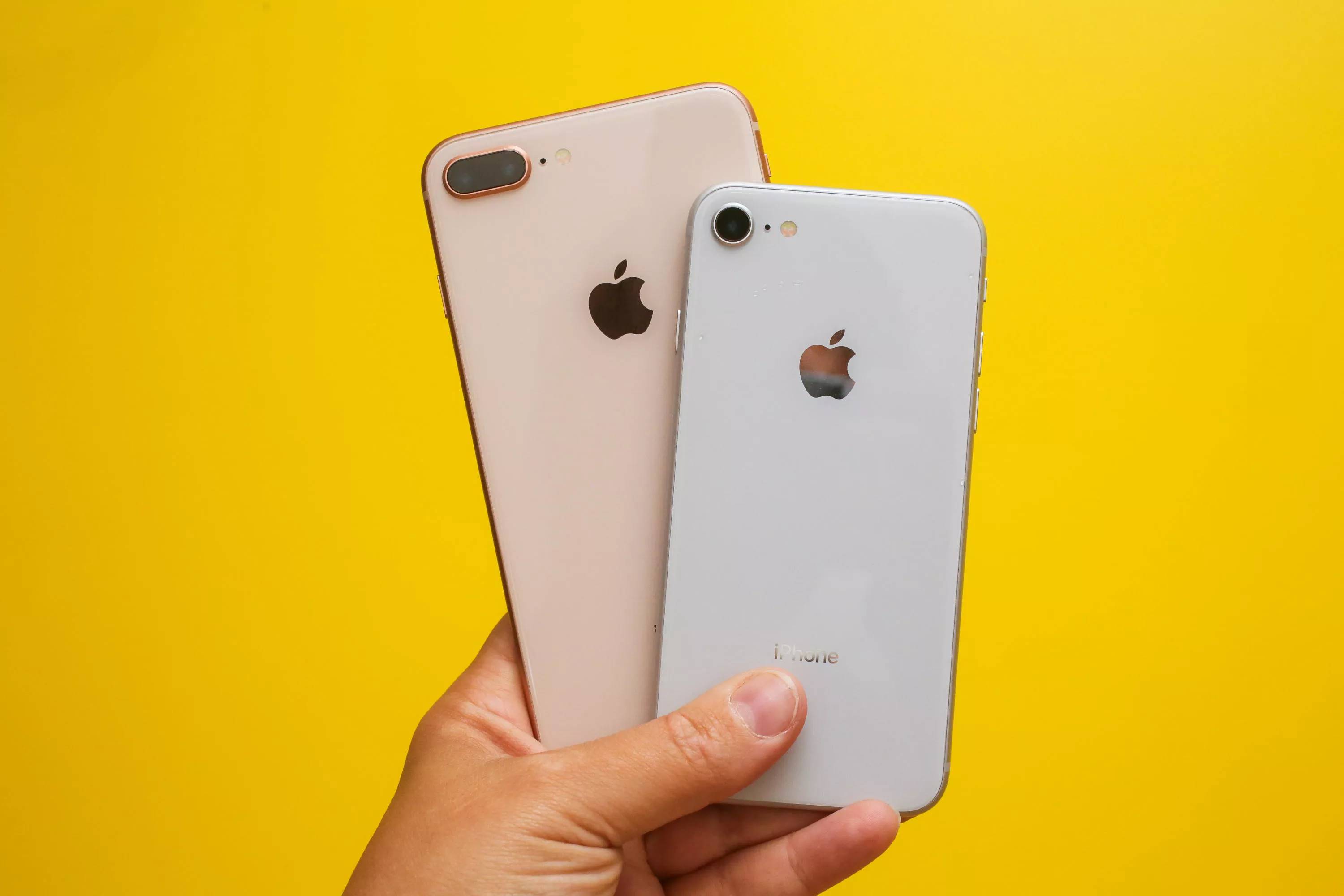 苹果7手机背面白色线条苹果7手机一直显示白苹果开不了机怎么办-第1张图片-太平洋在线下载
